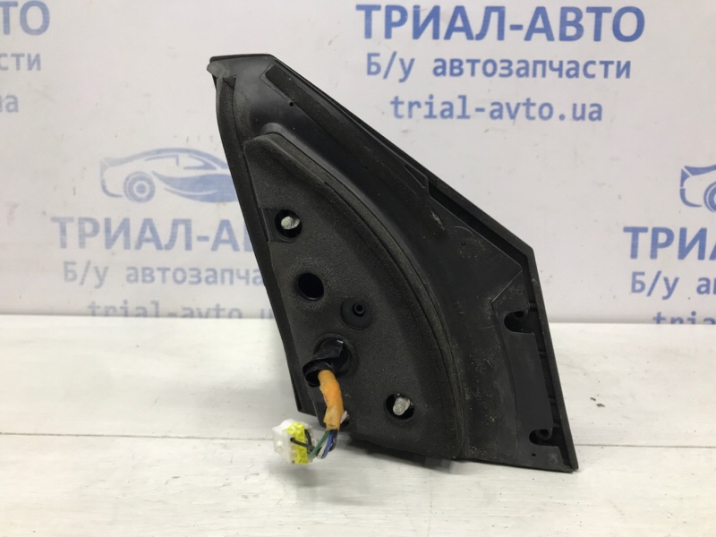 Зеркало левое Lancer 2003-2009 9 1.6 бензин 4G18