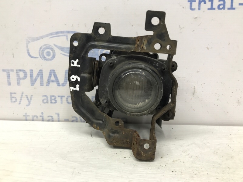 Фара противотуманная правая Mitsubishi Lancer 2003-2009 9 1.6 бензин 4G18 MN154902 Б/У