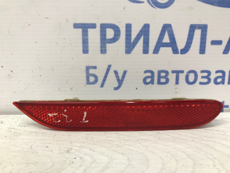 Катафот правый Nissan X-Trail 2014-2021 T32 1.6 diesel R9M 26560JJ90A Б/У