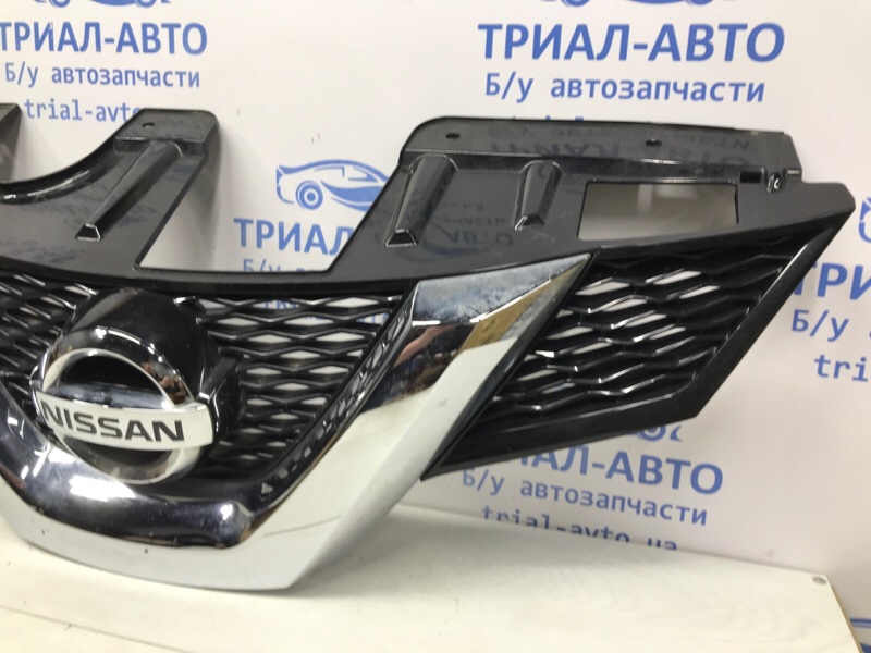 Решетка радиатора Nissan X-Trail T32 1.6 diesel R9M