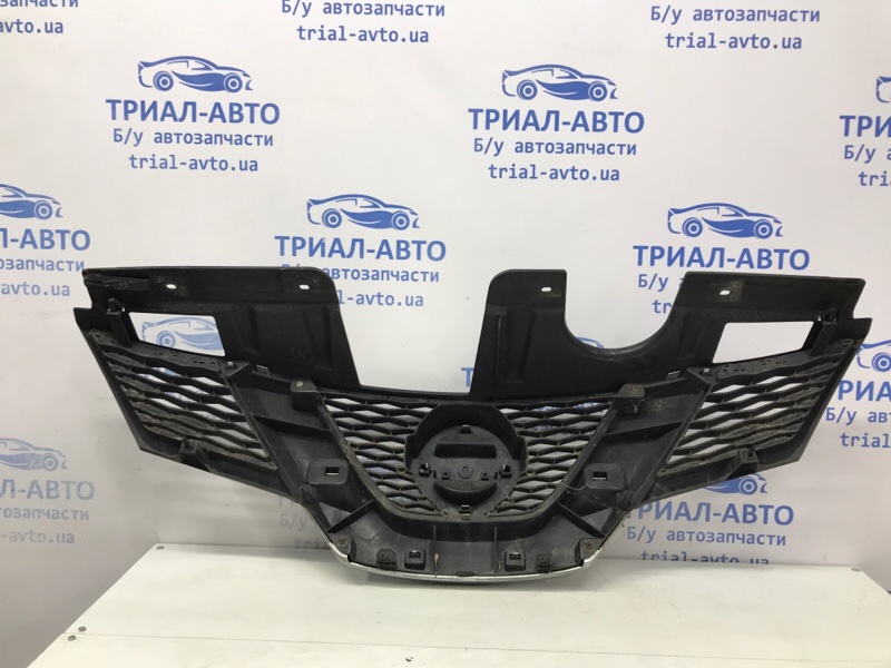 Решетка радиатора X-Trail 2014-2021 T32 1.6 diesel R9M