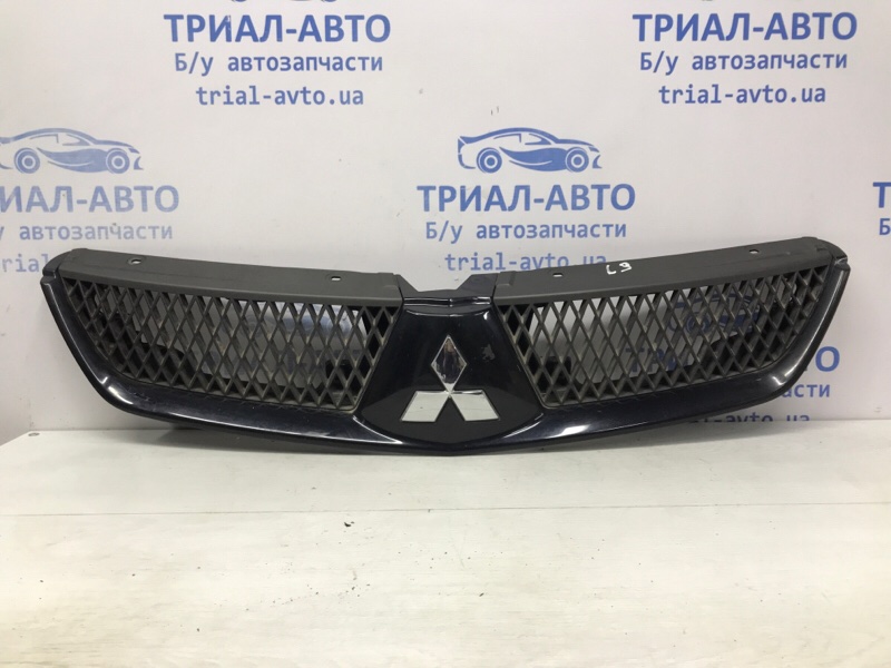 Решетка радиатора Mitsubishi Lancer 2003-2009 9 1.6 бензин 4G18 7450A214HA Б/У