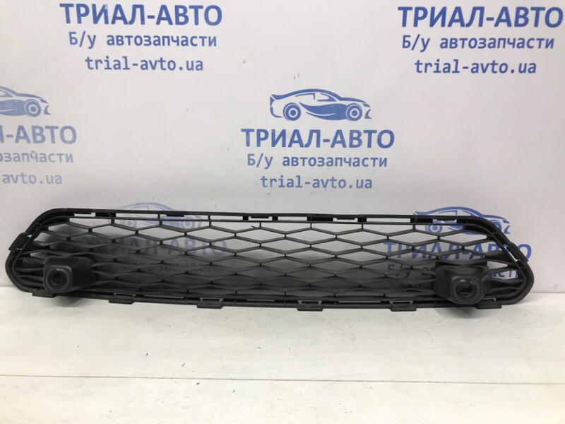 Решетка бампера центральная Nissan X-Trail 2014-2021 T32 1.6 diesel R9M 622544CC0A Б/У