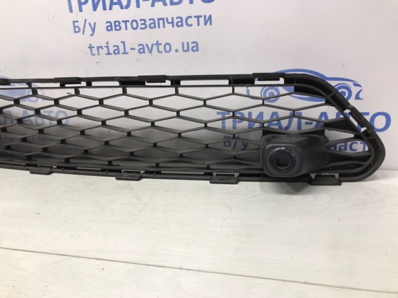 Решетка бампера центральная Nissan X-Trail T32 1.6 diesel R9M
