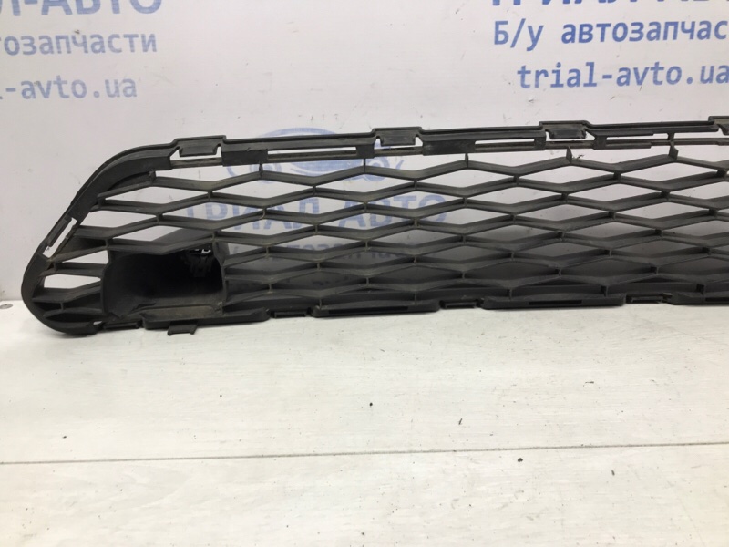 Решетка бампера центральная X-Trail 2014-2021 T32 1.6 diesel R9M