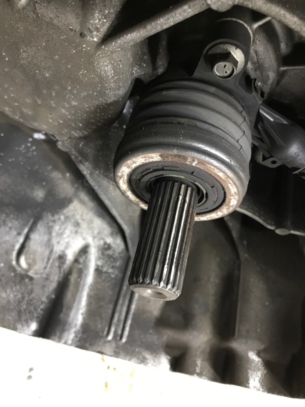 Коробка передач МКПП Nissan X-Trail T32 1.6 diesel R9M