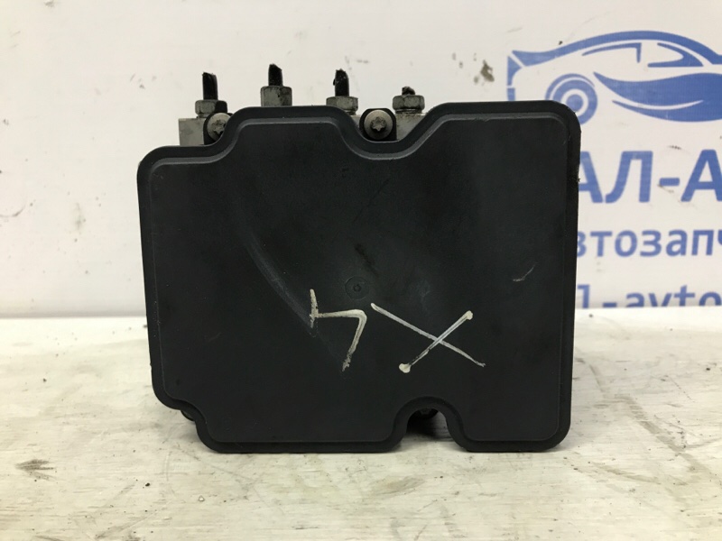 Блок abs Nissan X-Trail T32 1.6 diesel R9M