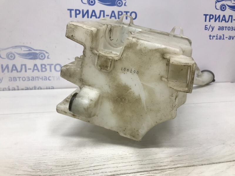 Бачок омывателя X-Trail 2014-2021 T32 1.6 diesel R9M