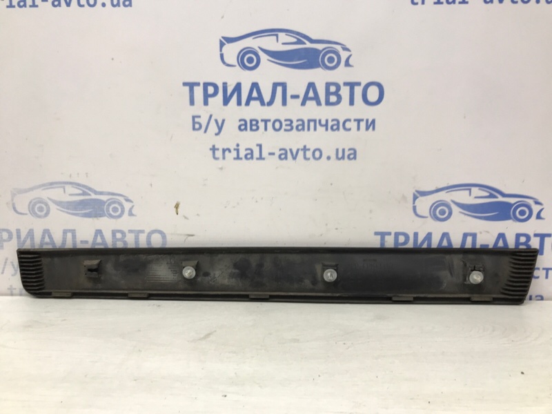 Накладка двери задняя левая X-Trail 2014-2021 T32 1.6 diesel R9M