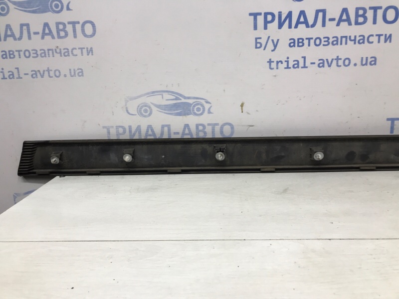 Накладка двери передняя левая X-Trail 2014-2021 T32 1.6 diesel R9M