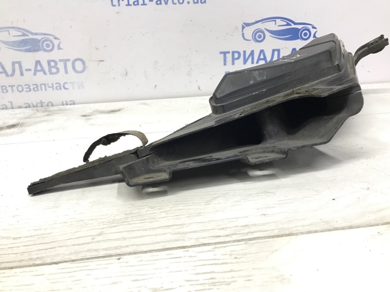 Воздухозаборник Nissan X-Trail T32 1.6 diesel R9M