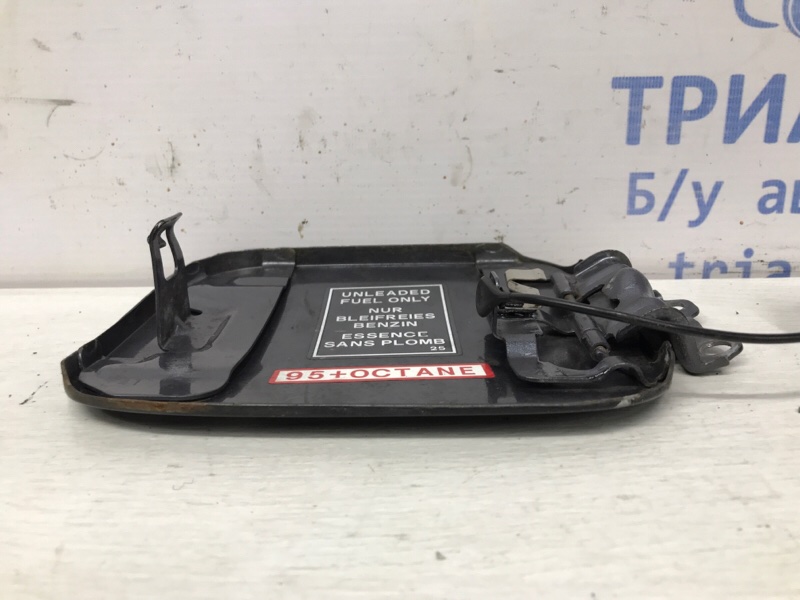 Лючок бака Mitsubishi Lancer 9 1.6 бензин 4G18