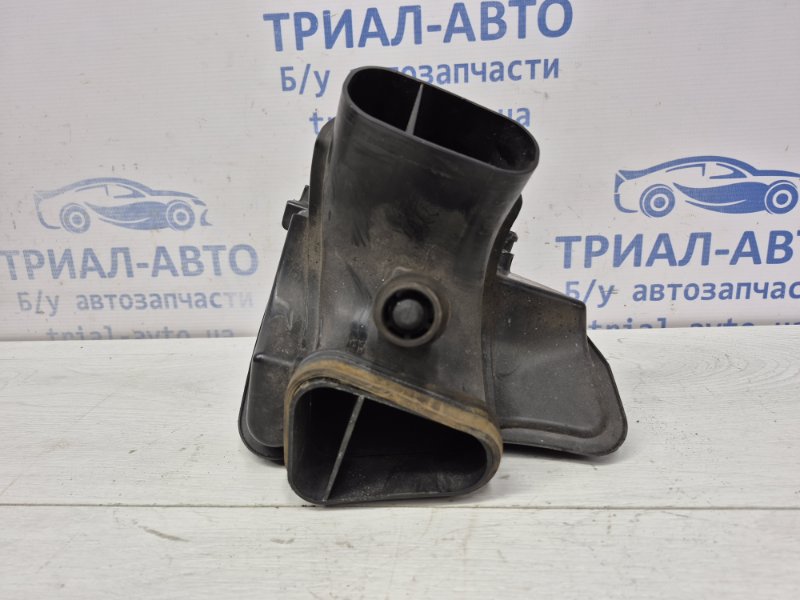 Резонатор воздушного фильтра Cruze 2009-2016 J300 1.8 F18D4