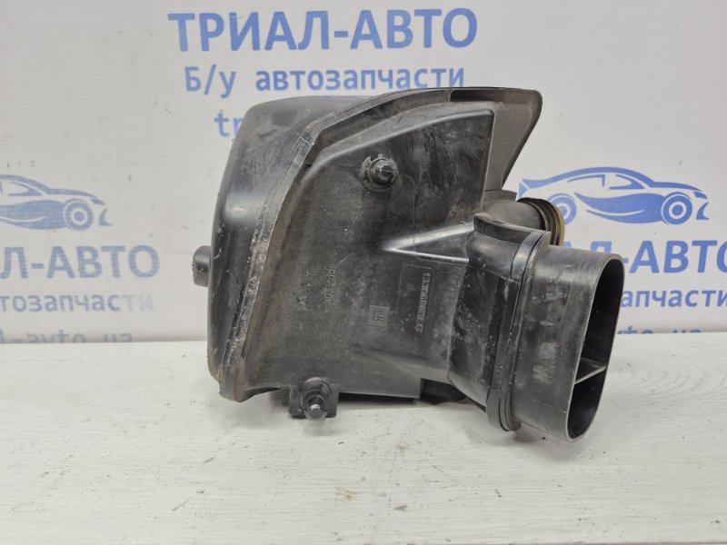 Резонатор воздушного фильтра Chevrolet Cruze J300 1.8 F18D4