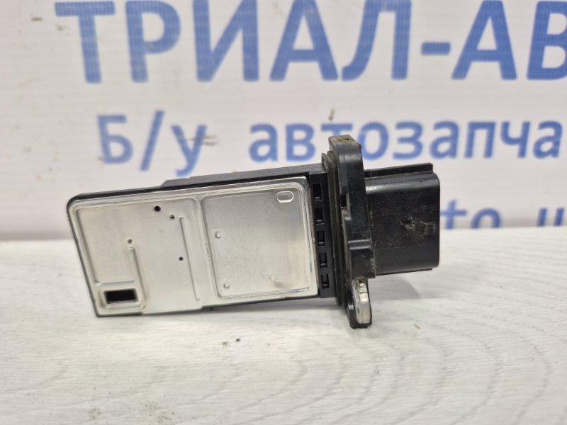 Датчик расхода воздуха Nissan Juke 2010-2019 F15 1.6 turbo MR16DDT 226801MB0A Б/У