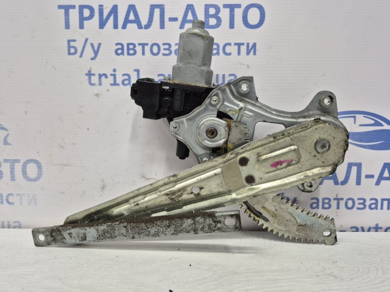 Стеклоподъемник задний правый Juke 2010-2019 F15 1.6 turbo MR16DDT
