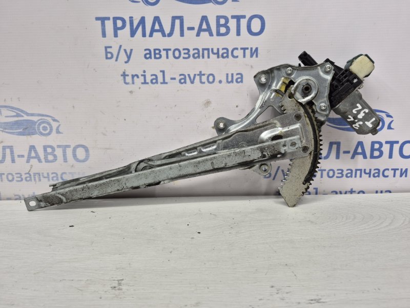 Стеклоподъемник задний левый X-Trail 2014-2021 T32 1.6 diesel R9M