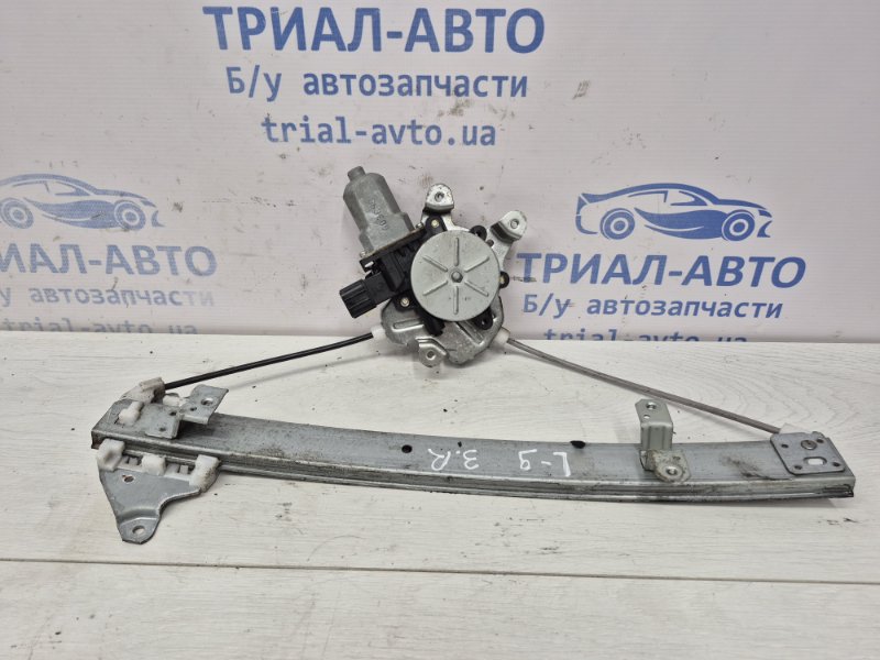 Стеклоподъемник задний правый Mitsubishi Lancer 2003-2009 9 1.6 бензин 4G18 MR991330 Б/У