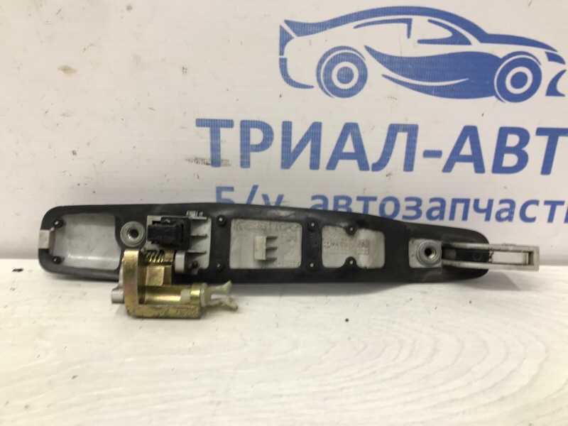 Ручка двери внешняя задняя правая Mitsubishi Lancer 9 1.6 бензин 4G18