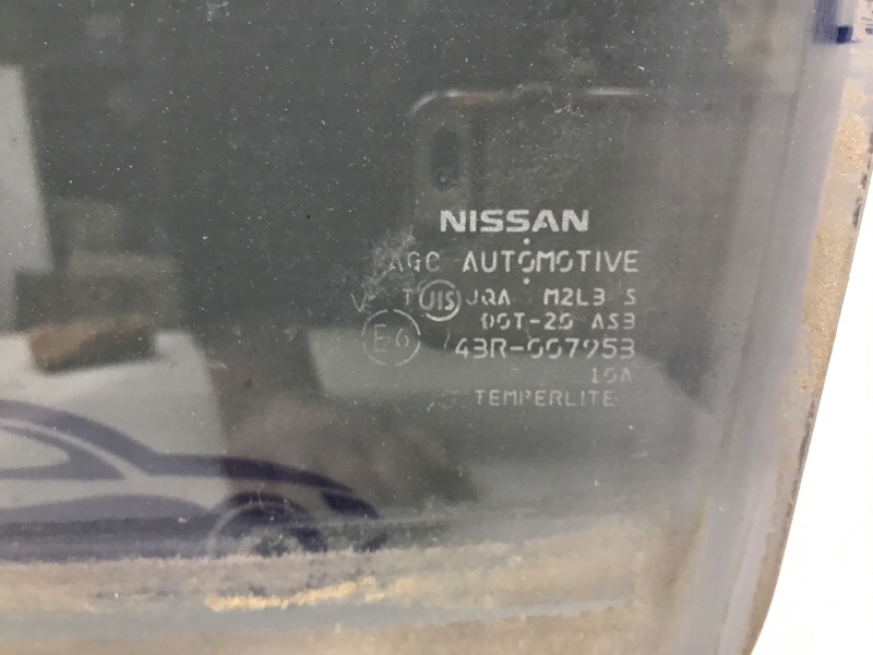 Стекло двери заднее левое Nissan X-Trail T32 1.6 diesel R9M