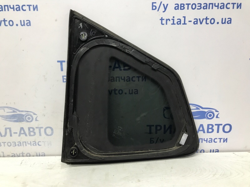 Стекло в кузов заднее правое X-Trail 2014-2021 T32 1.6 diesel R9M
