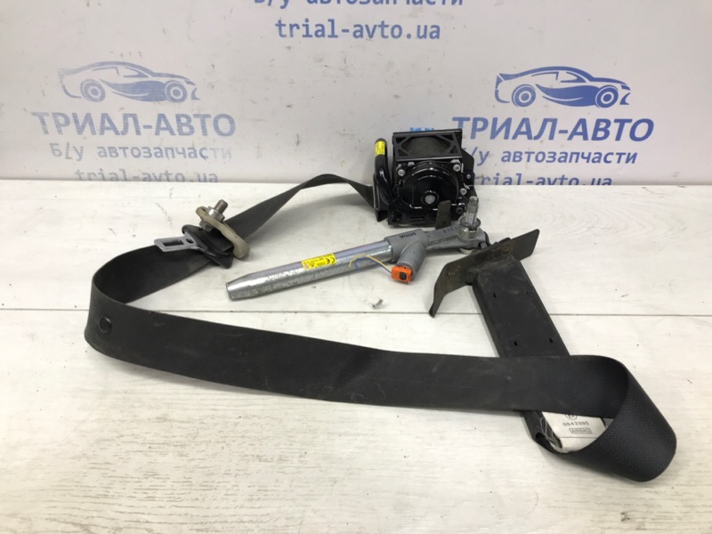 Ремень безопасности передний правый Nissan X-Trail 2014-2021 T32 1.6 diesel R9M 868844CF1A Б/У