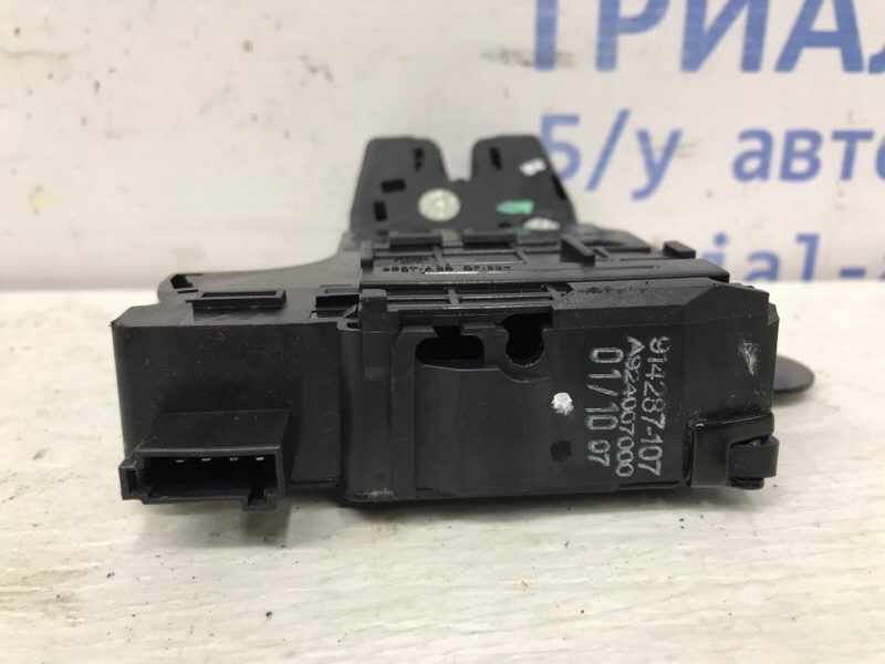 Замок крышки багажника Chevrolet Cruze J300 1.8 F18D4