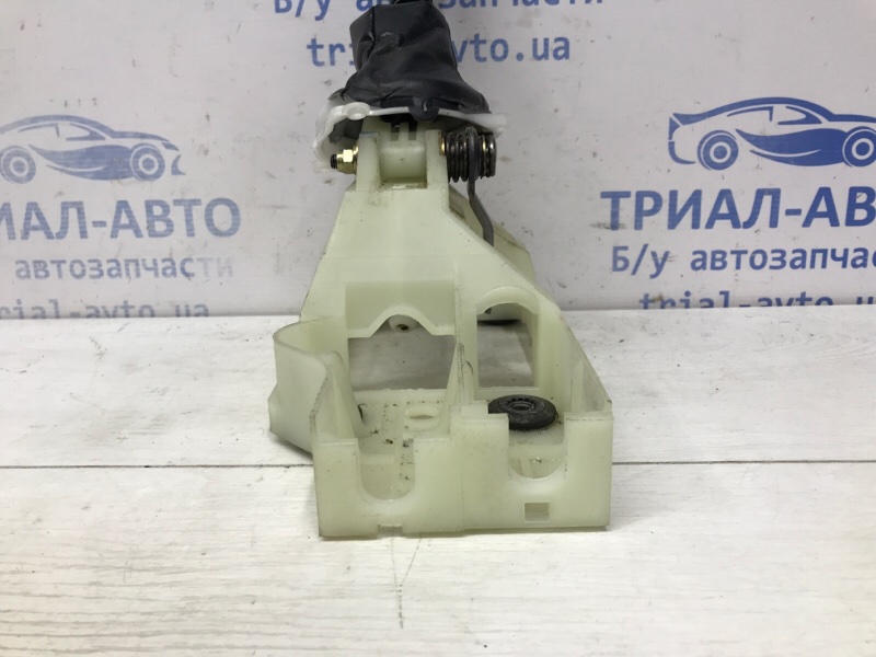 Кулиса переключения МКПП Lancer 2003-2009 9 1.6 бензин 4G18