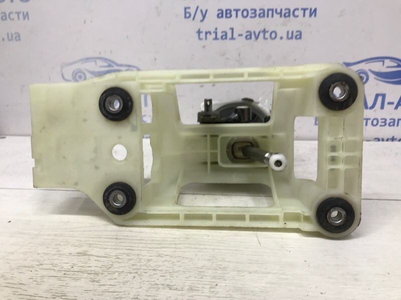 Кулиса переключения МКПП Lancer 2003-2009 9 1.6 бензин 4G18
