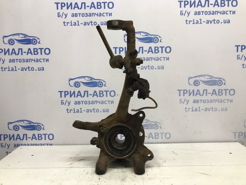 Кулак поворотный правый со ступицей Toyota Prado 2002-2009 J120 3.0 Diesel 1KDFTV 4321160170 Б/У