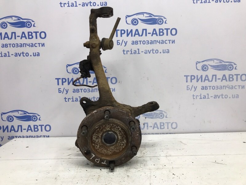 Кулак поворотный правый со ступицей Prado 2002-2009 J120 3.0 Diesel 1KDFTV