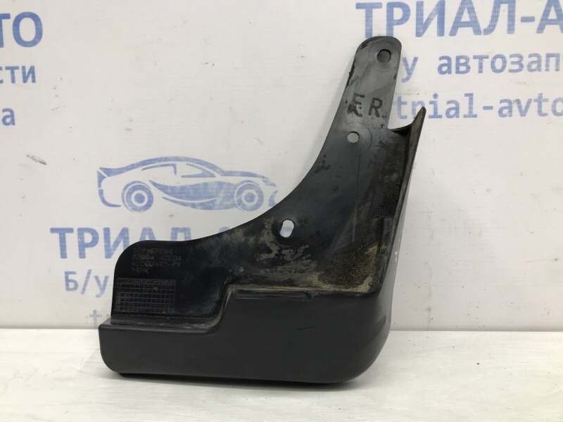 Брызговик передний правый Nissan X-Trail 2014-2021 T32 1.6 diesel R9M 638544CE0A Б/У