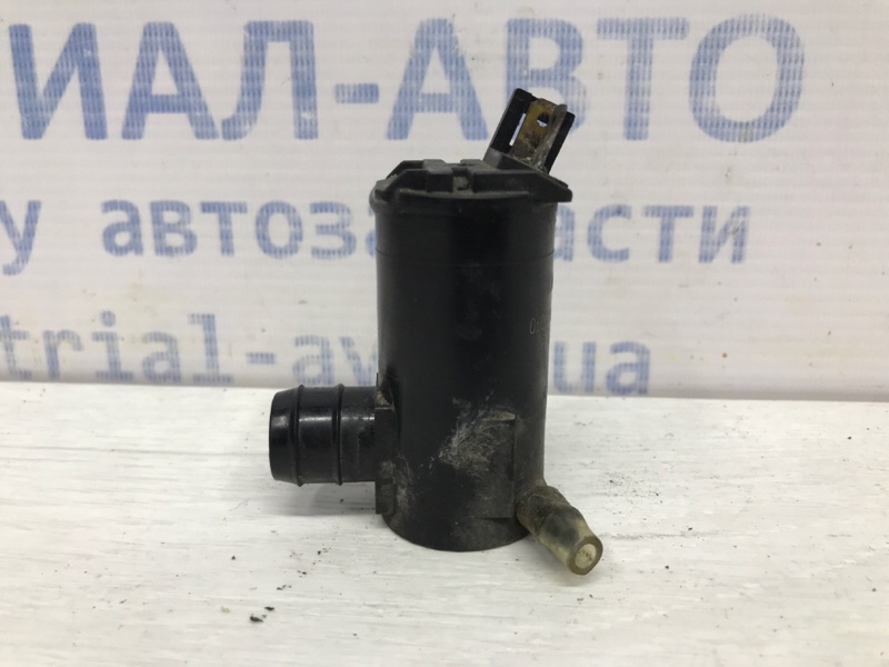 Насос омывателя стекла Mitsubishi Lancer 2003-2009 9 1.6 бензин 4G18 MR245368 Б/У