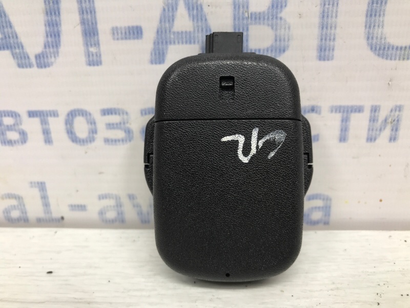 Датчик дождя Chevrolet Cruze 2009-2016 J300 1.8 F18D4 13317106 Б/У