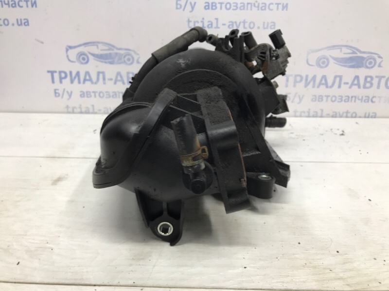 Коллектор впускной пластик Juke 2010-2019 F15 1.6 turbo MR16DDT