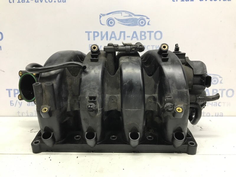 Коллектор впускной пластик Chevrolet Cruze 2009-2016 J300 1.8 F18D4 55565816 Б/У