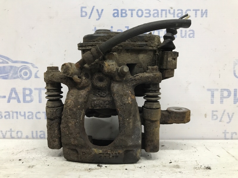 Суппорт задний правый Nissan X-Trail 2014-2021 T32 1.6 diesel R9M 440014CA0A Б/У