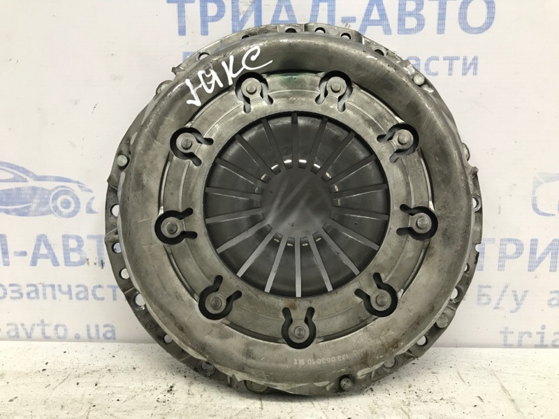 Корзина сцепления Nissan Juke 2010-2019 F15 1.6 turbo MR16DDT 302101KC0A Б/У