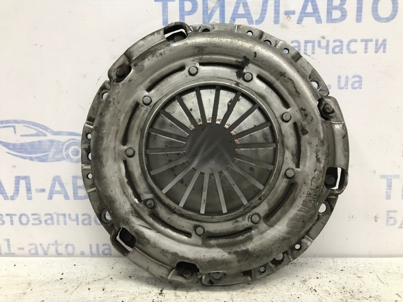 Корзина сцепления Mitsubishi Lancer 2003-2009 9 1.6 бензин 4G18 MR980023 Б/У