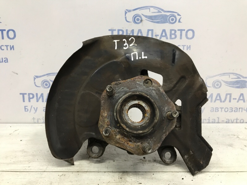 Кулак поворотный левый со ступицей X-Trail 2014-2021 T32 1.6 diesel R9M