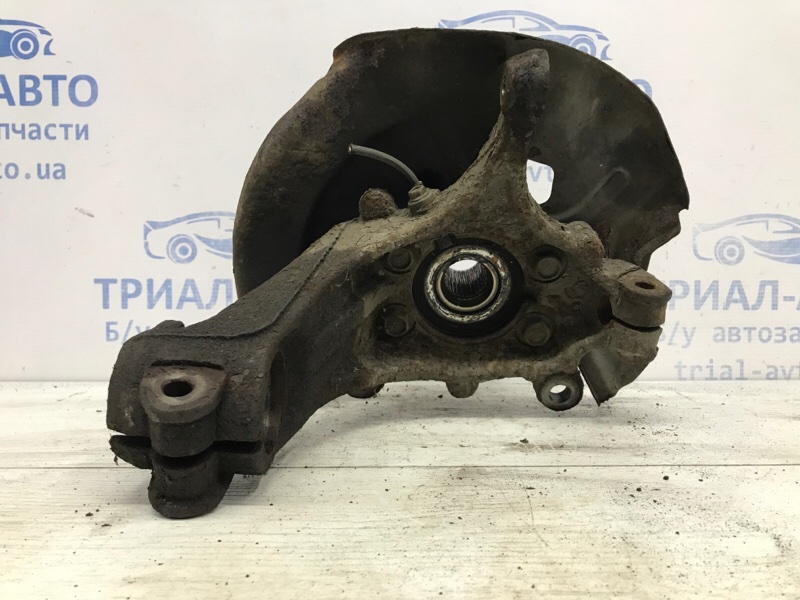 Кулак поворотный правый со ступицей Nissan X-Trail 2014-2021 T32 1.6 diesel R9M 400144CE0A Б/У