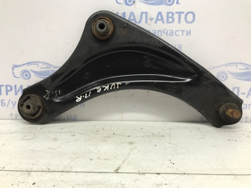 Рычаг правый Nissan Juke 2010-2019 F15 1.6 turbo MR16DDT 545001KK0A Б/У