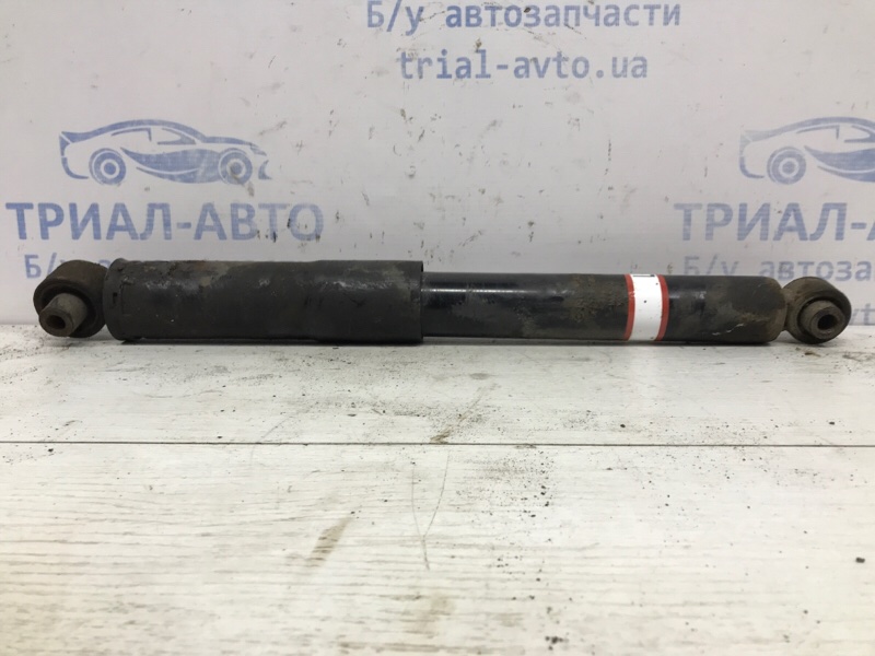 Амортизатор задний Nissan X-Trail 2014-2021 T32 1.6 diesel R9M E62104CB0D Б/У