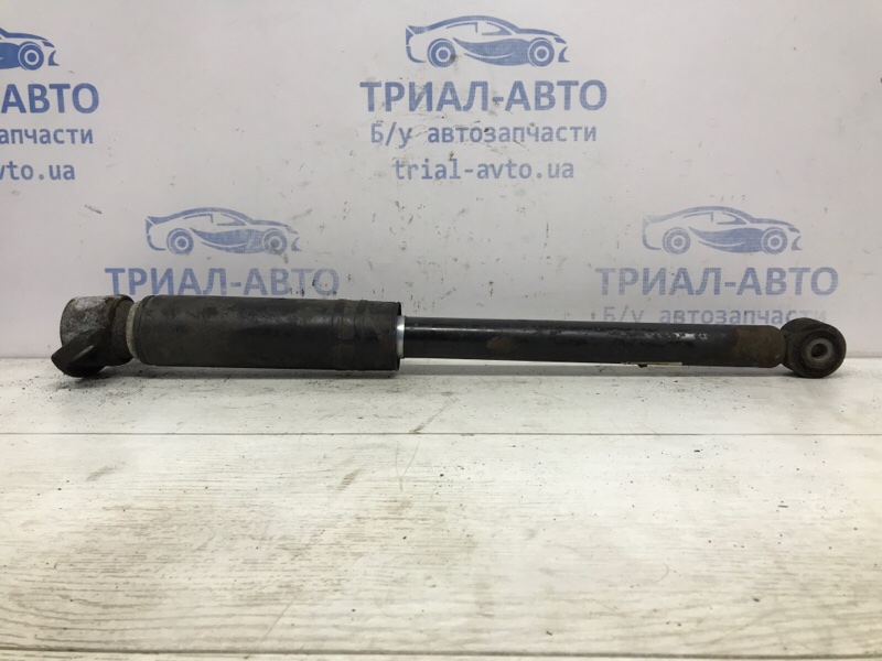 Амортизатор задний Chevrolet Cruze 2009-2016 J300 1.8 F18D4 13332640 Б/У