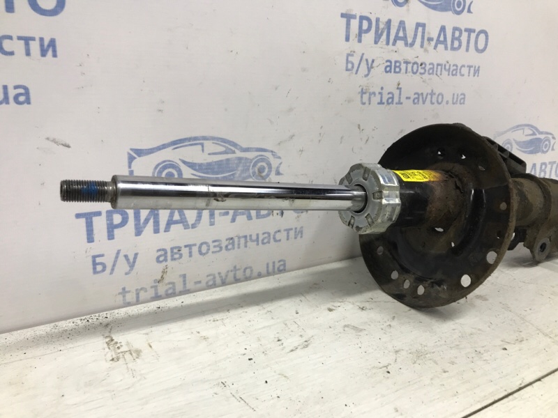 Амортизатор передний правый Cruze 2009-2016 J300 1.8 F18D4