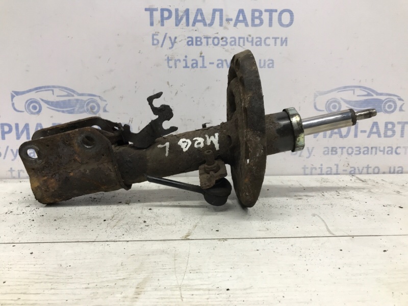 Амортизатор передний левый Renault Megane 2009-2016 3 1.5 Diesel K9K 543020008R Б/У