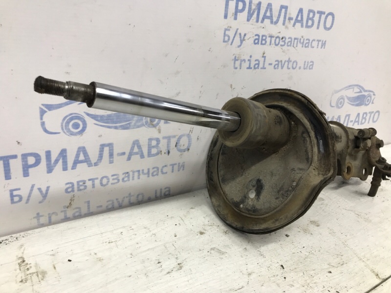 Амортизатор передний правый Ceed 2006-2012 ED 1.6 diesel D4FB