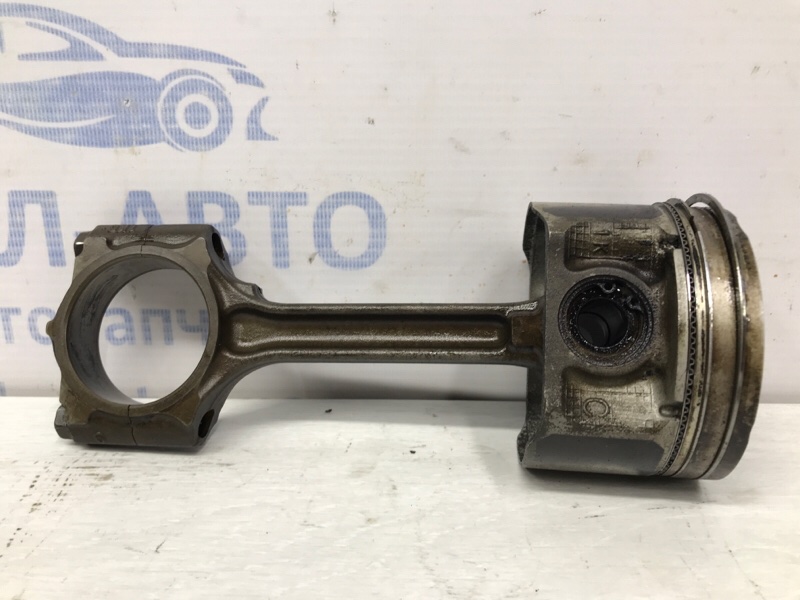 Поршень с шатуном Nissan Juke 2010-2019 F15 1.6 turbo MR16DDT A20101KC0A Б/У
