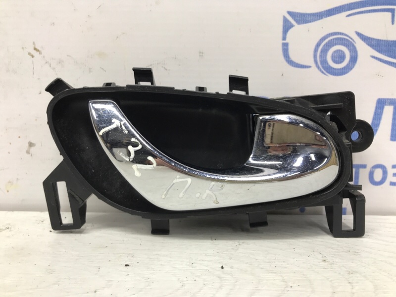 Ручка двери внутренняя правая Nissan X-Trail 2014-2021 T32 1.6 diesel R9M 806704CA1A Б/У