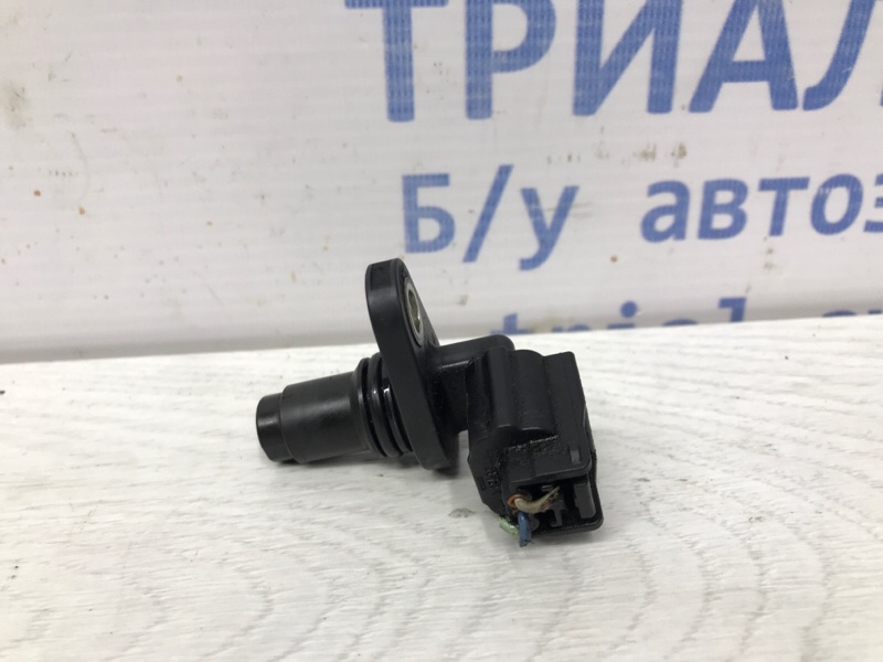 Датчик положения распредвала Nissan Juke 2010-2019 F15 1.6 turbo MR16DDT 237311HC1A Б/У